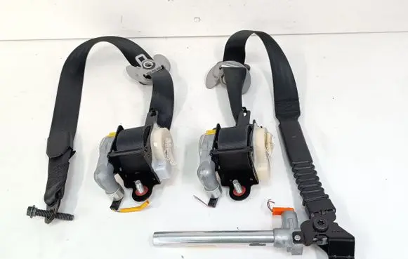 Hyundai ix35 Front seatbelt 888102Y2109 888202Y2109