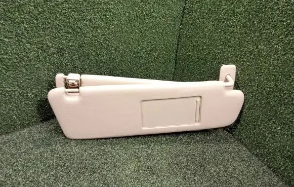Porsche Cayenne (92A) Sun visor 7P0857552