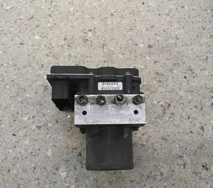 BMW 5 E60 E61 ABS Pump 6768550 0265236020 06100917403