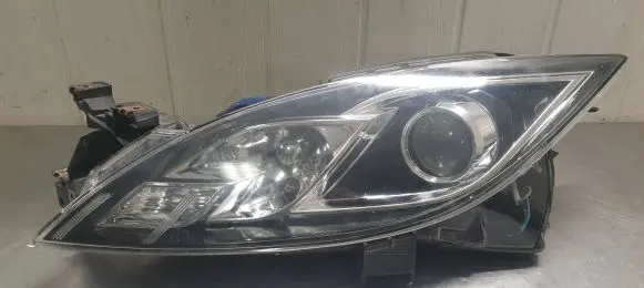 Mazda 6 Headlight/headlamp 10R020675 020675
