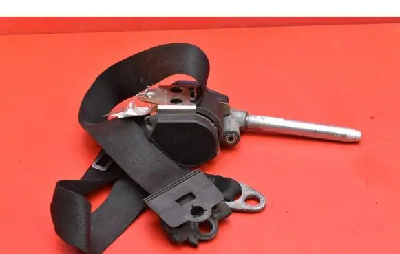 Mercedes-Benz Sprinter W901 W902 W903 W904 Front seatbelt 0028607885