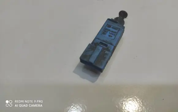 Clutch pedal sensor