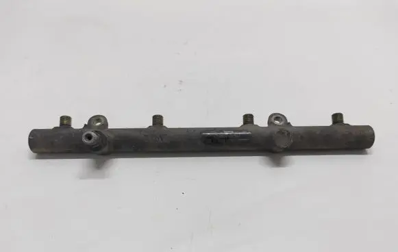 Mercedes-Benz ML W163 Fuel main line pipe F00R000384