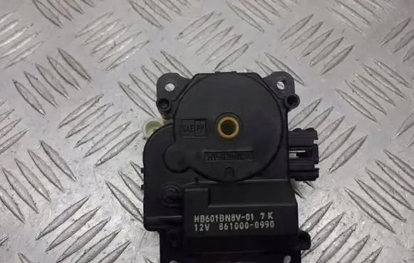 Mazda 3 I A/C air flow flap actuator/motor HB601BN8V-01