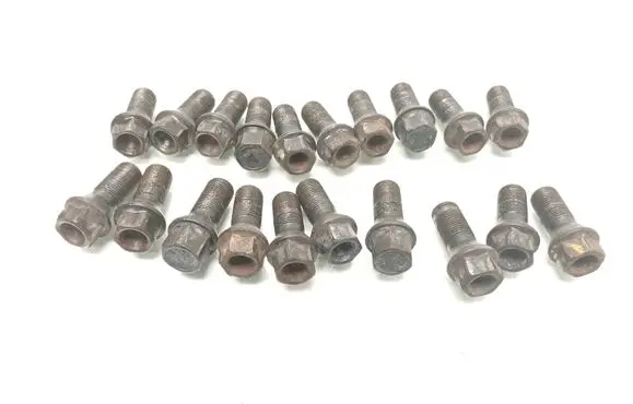 BMW 5 GT F07 Nuts/bolts 