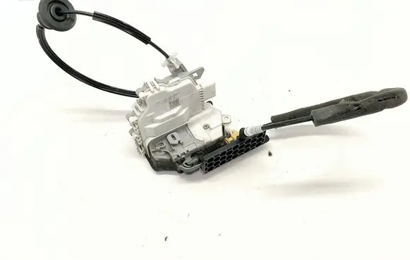 Porsche Macan (95B) Front door lock 8J1837016F
