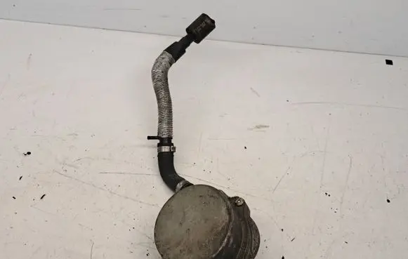 Audi A6 S6 C6 4F Vacuum pump 3594700906050057145100T