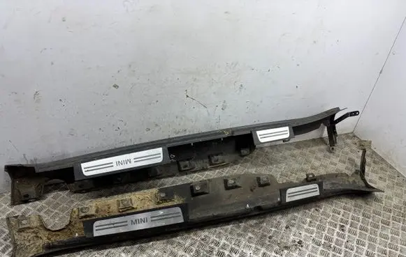 Mini Cooper Countryman R60 Sill 9801888 9801887