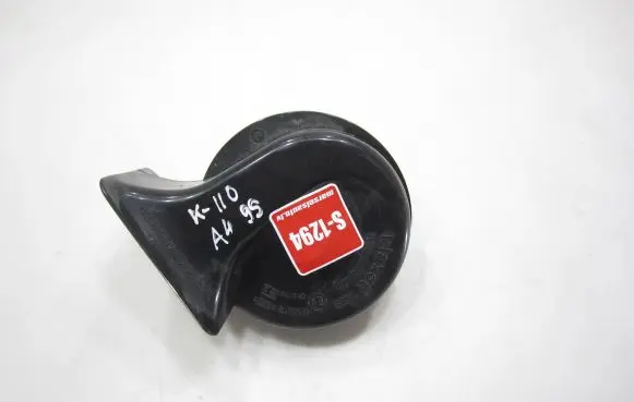 Audi A4 S4 B5 8D Horn signal 4B0951223AD