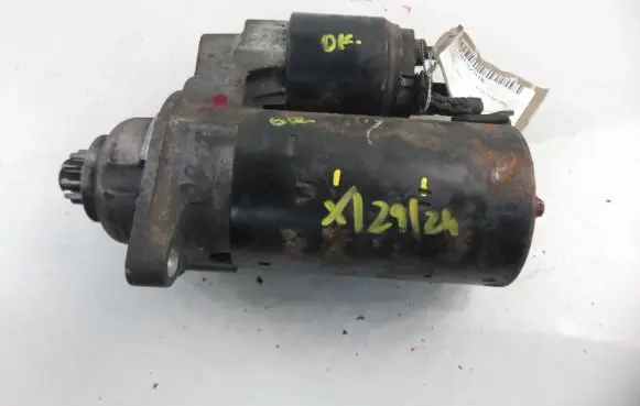 Volkswagen Polo IV 9N3 Starter motor 0001125042