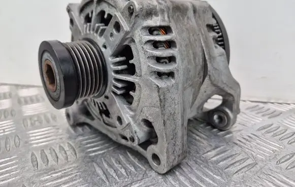 BMW 3 F30 F35 F31 Generator/alternator 7605061