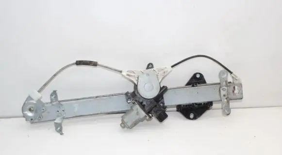 Subaru Outback (BS) Front door electric window regulator 