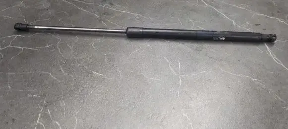 Audi A3 S3 8L Tailgate strut 