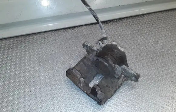 Peugeot 207 Front brake caliper 