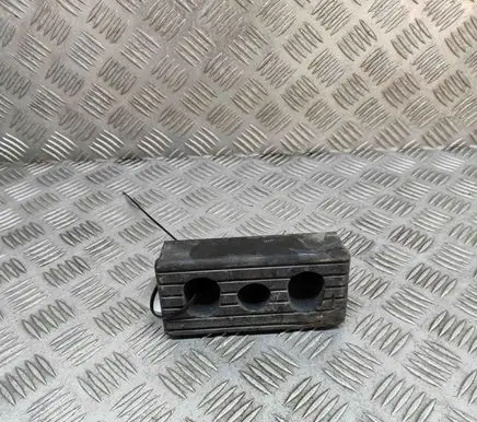 Tesla Model X Jacking socket point 104588700B