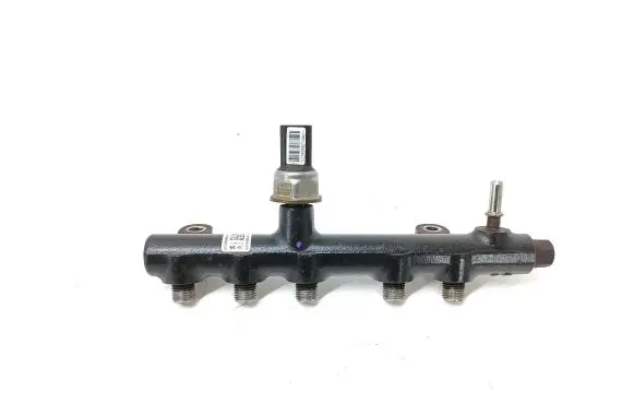 Citroen C4 II Picasso Fuel main line pipe 9674300080