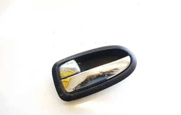 Hyundai Matrix Front door interior handle 8261017010