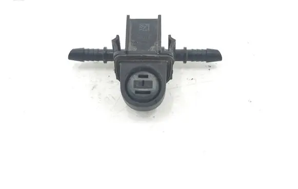 Mercedes-Benz C W204 Windshield washer spray nozzle 3T924180212 3T924 180212