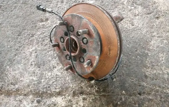 Ford Transit Front wheel hub