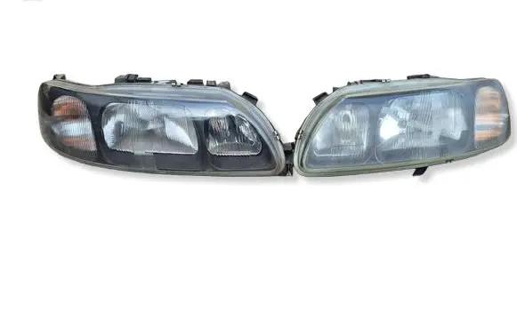 Volvo S60 Headlights/headlamps set 89014872 8693577