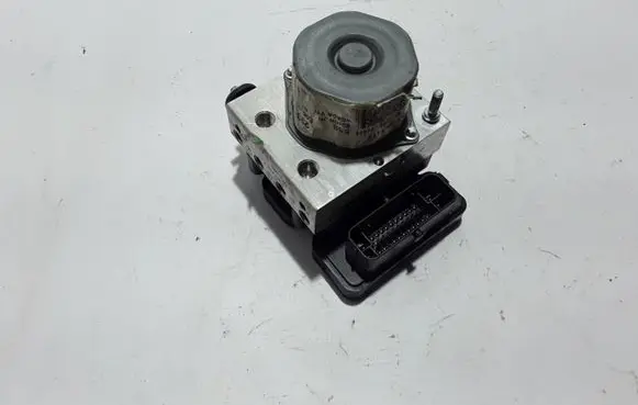 Renault Kadjar ABS Pump 476608240R