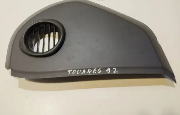 Volkswagen Touareg I Dashboard side end trim 7L6857175G