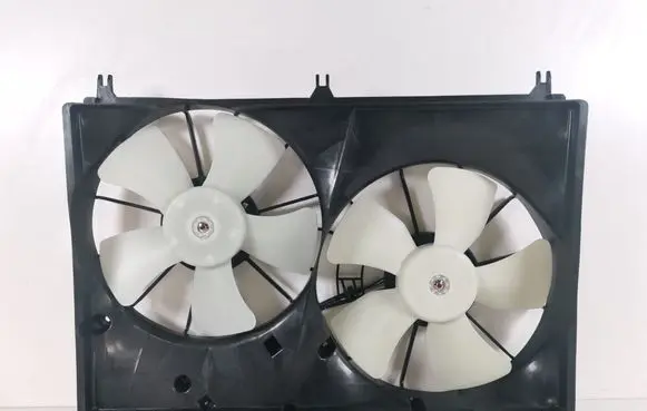 Lexus RX 450H Radiator cooling fan shroud 163610P150