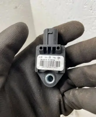 Alfa Romeo 159 Airbag deployment crash/impact sensor