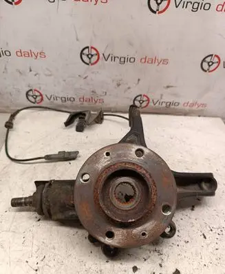 Citroen DS5 Front wheel hub