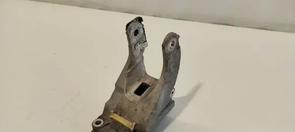 Citroen C6 Gearbox mounting bracket 9653919280
