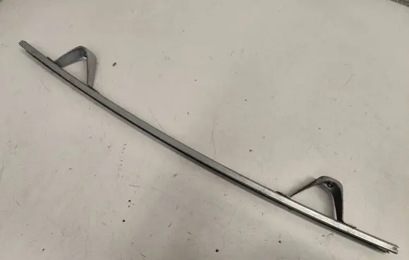 Opel Zafira B Front door windshield rail 13132428 1205