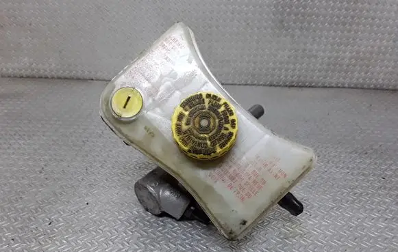 Audi A6 S6 C5 4B Master brake cylinder 8E0611301E