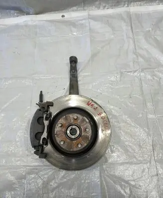 Jeep Grand Cherokee Front wheel hub spindle knuckle