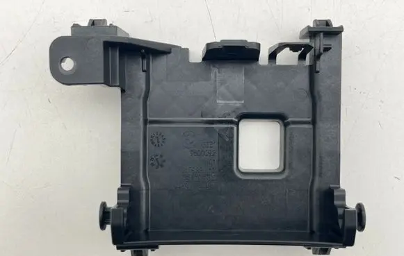 BMW i4 Distronic sensor bracket 9500092