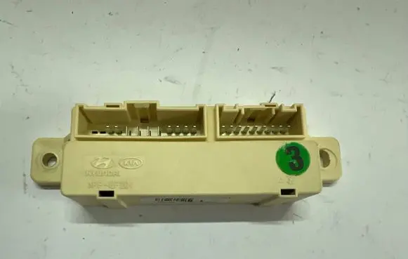 Hyundai i40 Door central lock control unit/module 919402H130