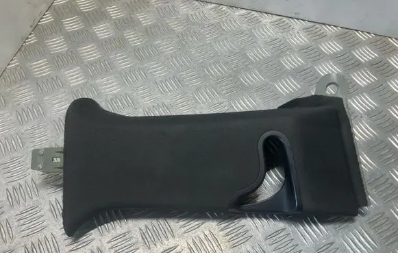 Mercedes-Benz C W204 (B) pillar trim (top) A2046904026