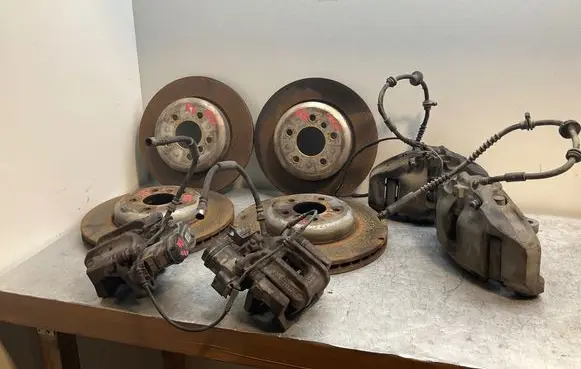 BMW 5 F10 F11 Brake discs and calipers set 