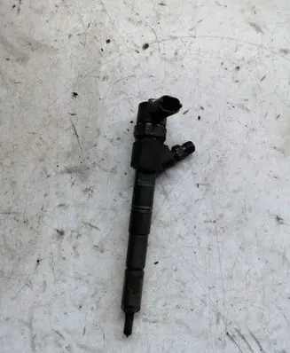 Opel Insignia A Fuel injector 55577668 0445110423
