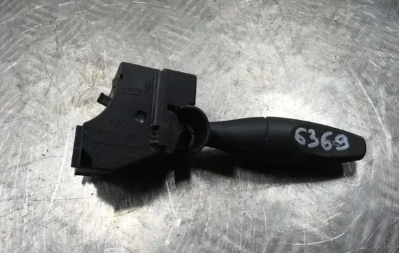 Ford Fiesta Indicator stalk 1S7T13335AE