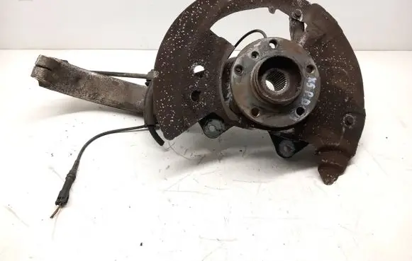 BMW X5M E70 Front wheel hub
