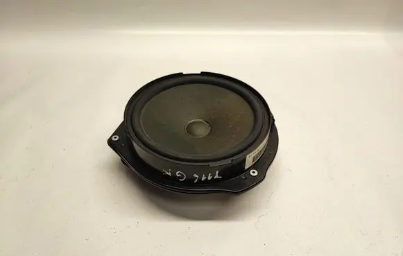 Mercedes-Benz E A207 Rear door speaker A2048201902
