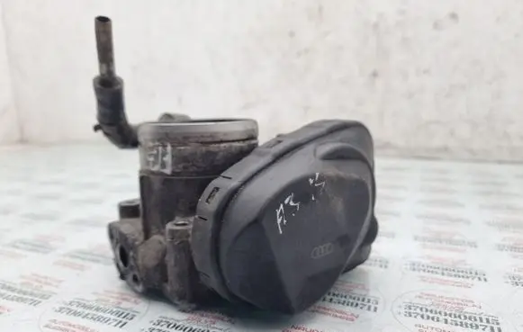 Audi A3 S3 8L Throttle valve 06A133062A