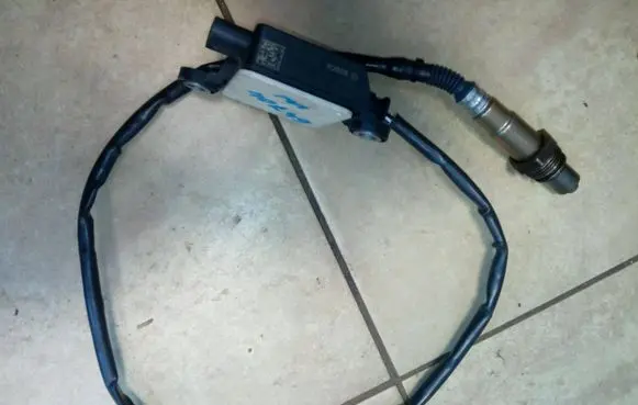 Audi A4 S4 B9 8W Lambda probe sensor 05L906261E NE64704