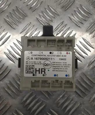 Mercedes-Benz C W205 Door control unit/module A1679009211