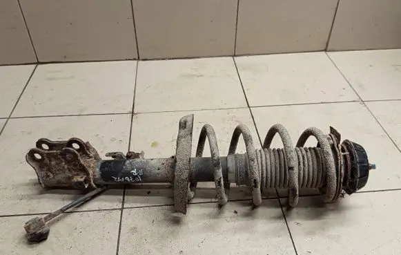 KIA Soul Front shock absorber with coil spring