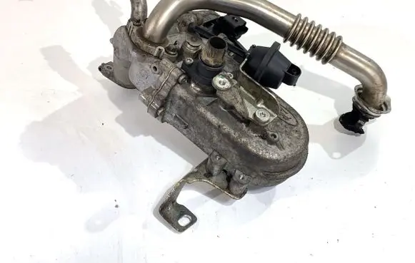 Ford Mondeo MK V EGR valve FM5Q9D475AA