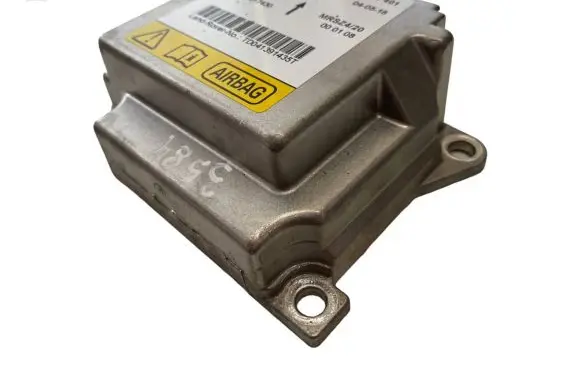 Land Rover Range Rover L322 Airbag control unit/module YWC000710 0285001401 6917430