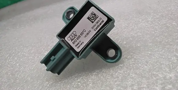 Audi A4 S4 B8 8K Airbag deployment crash/impact sensor 8K0955557C