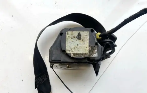 Audi A3 S3 8L Front seatbelt