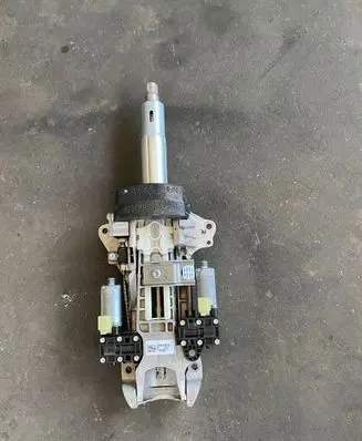 Mercedes-Benz S W222 Steering wheel axle 2224602816